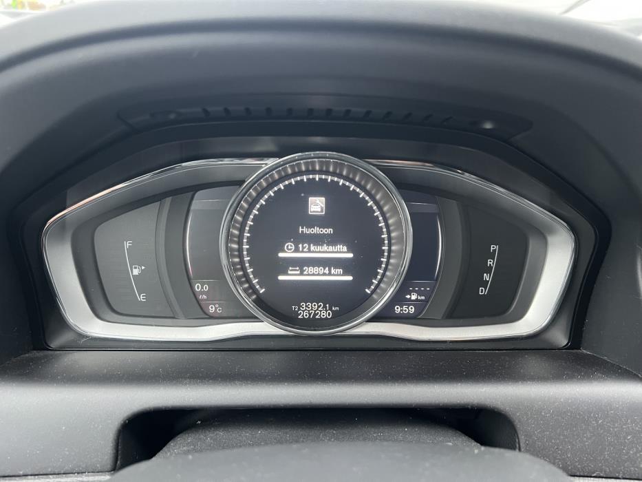 VOLVO XC60 2016