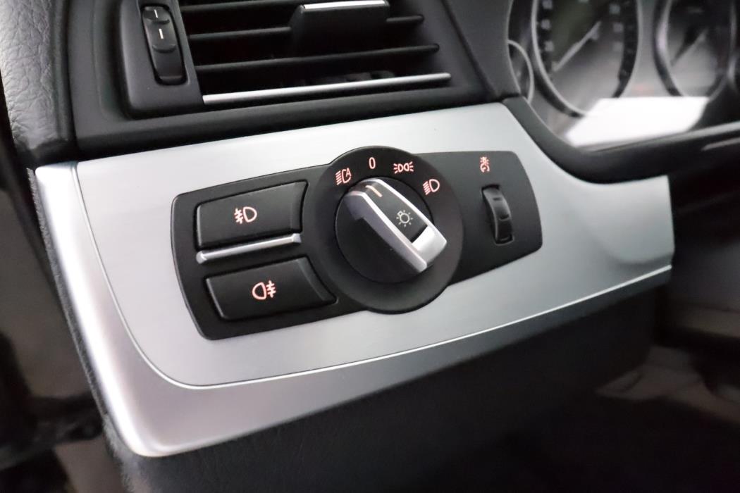 BMW 520 2011