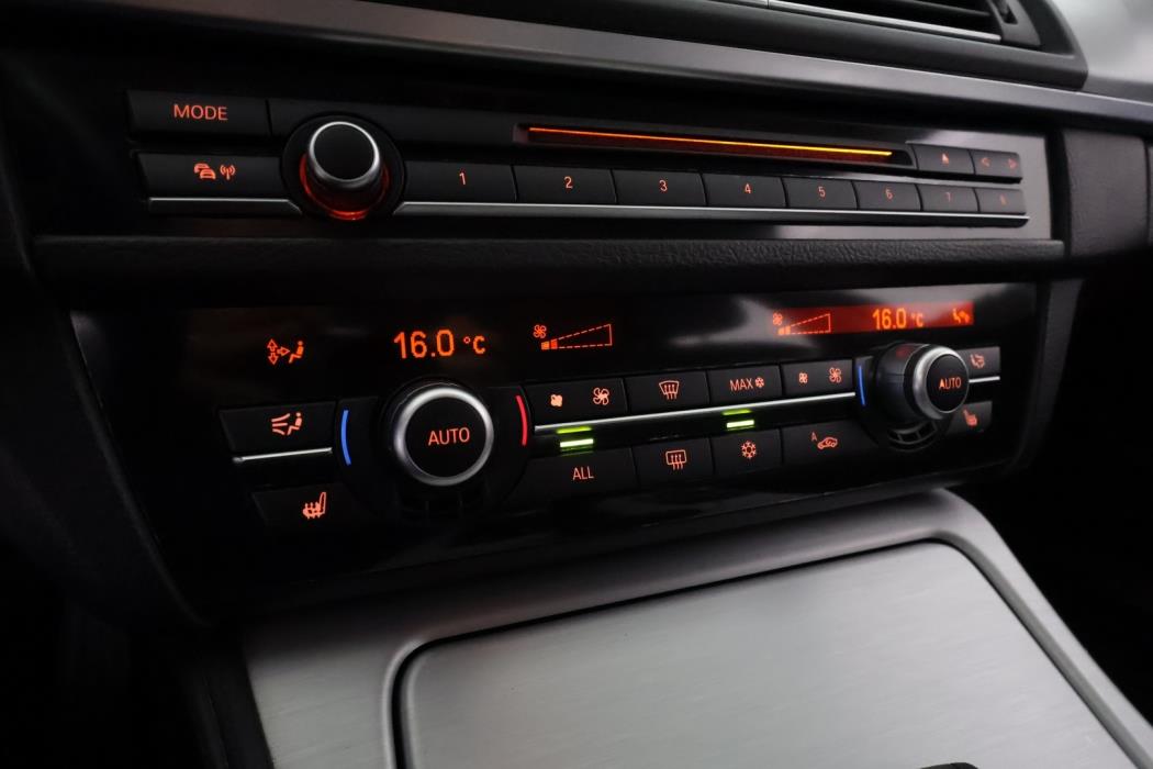 BMW 520 2011