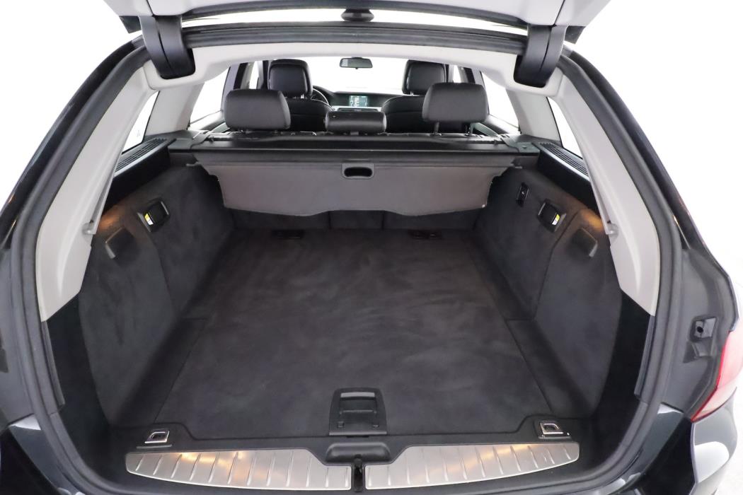BMW 520 2011
