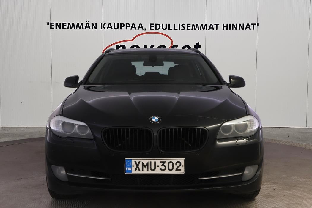 BMW 520 2011