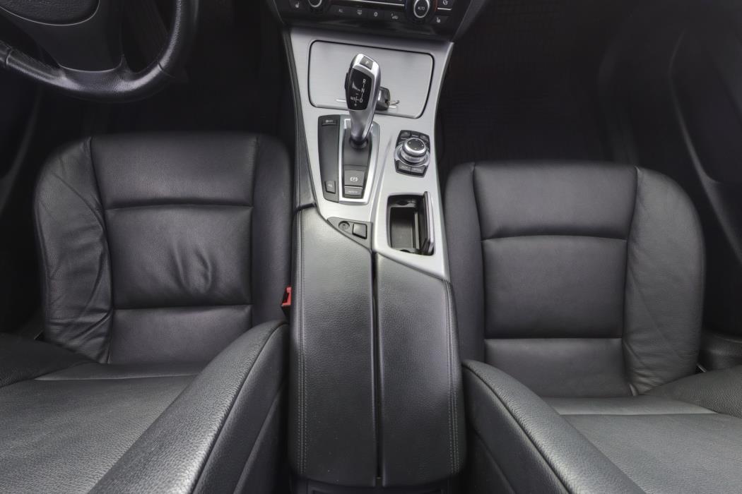 BMW 520 2011