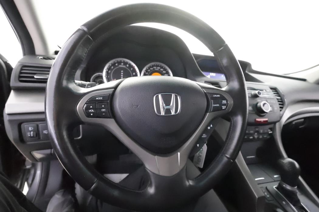 HONDA Accord 2011