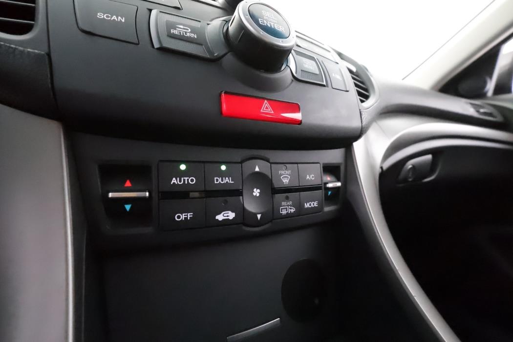 HONDA Accord 2011