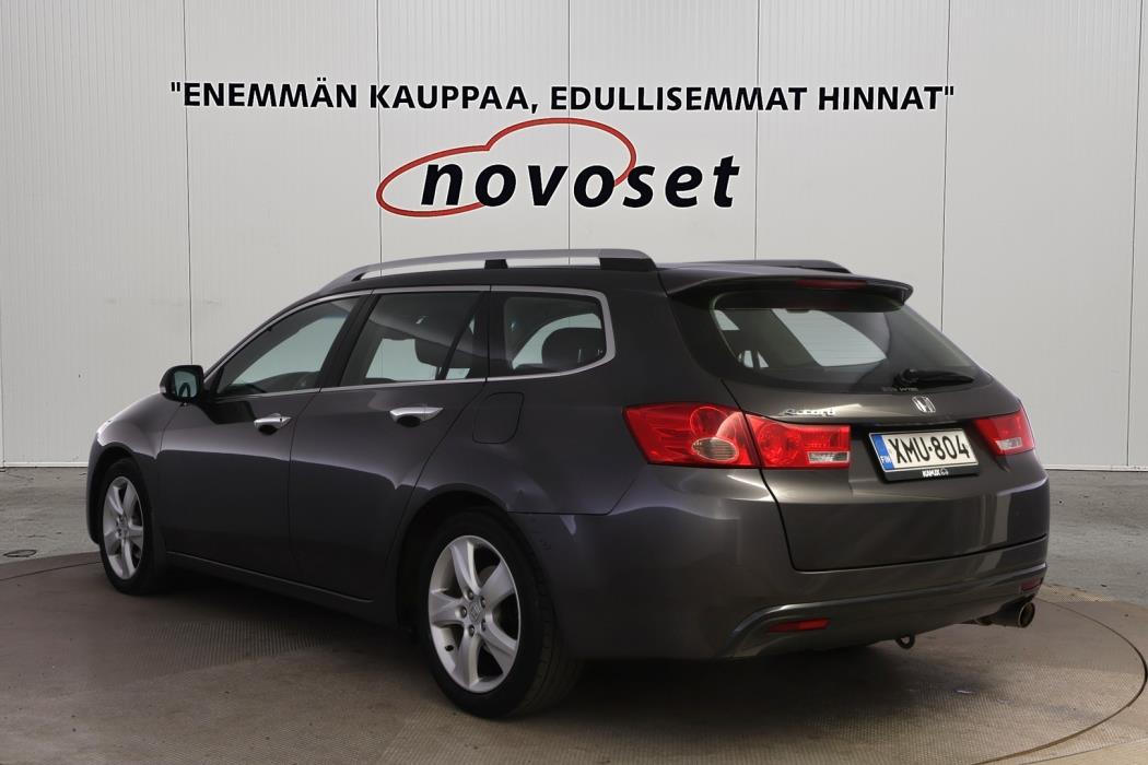 HONDA Accord 2011
