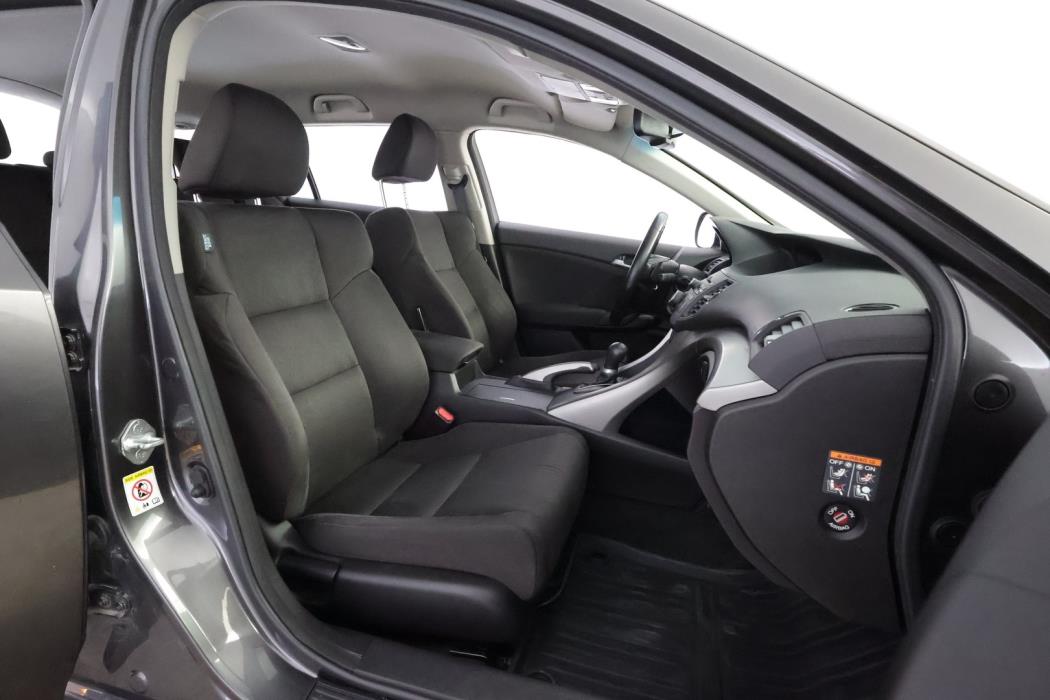 HONDA Accord 2011