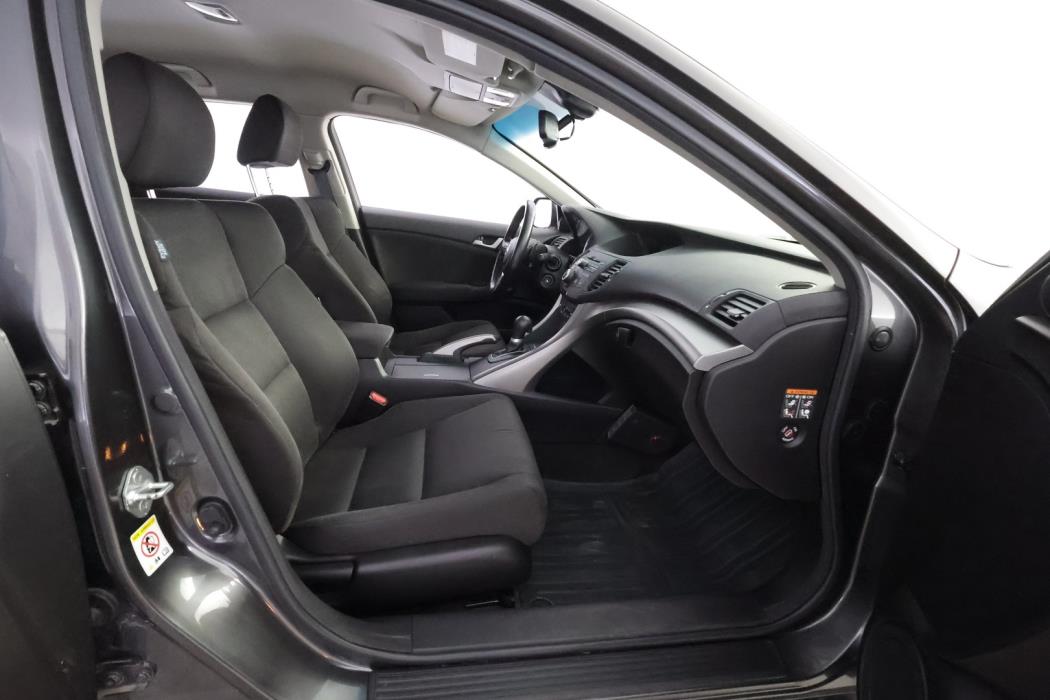 HONDA Accord 2011