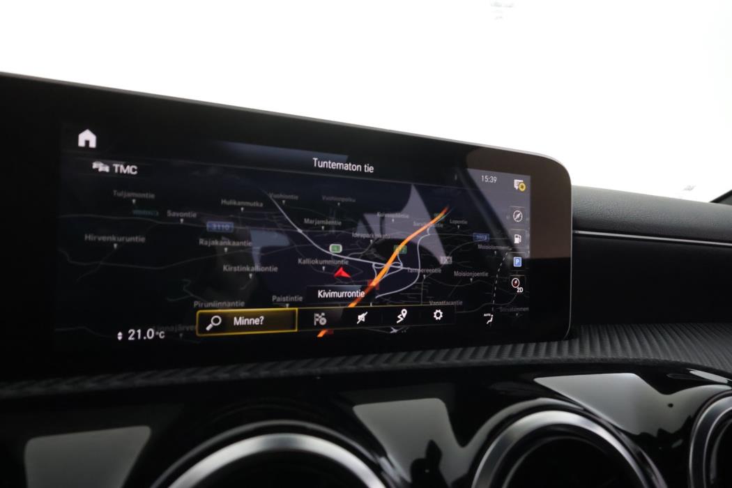 MERCEDES-BENZ A 2021