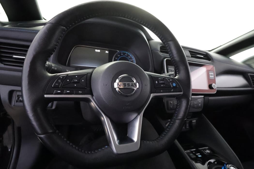 NISSAN Leaf 2020