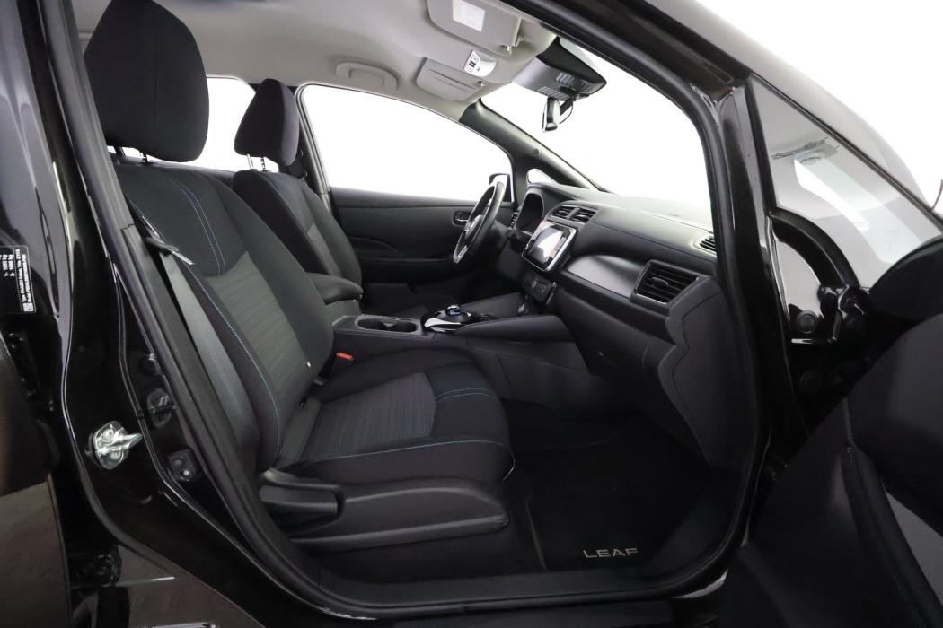 NISSAN Leaf 2020