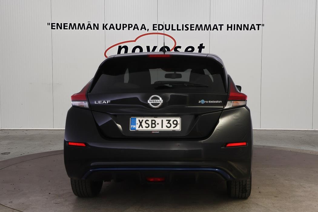 NISSAN Leaf 2020