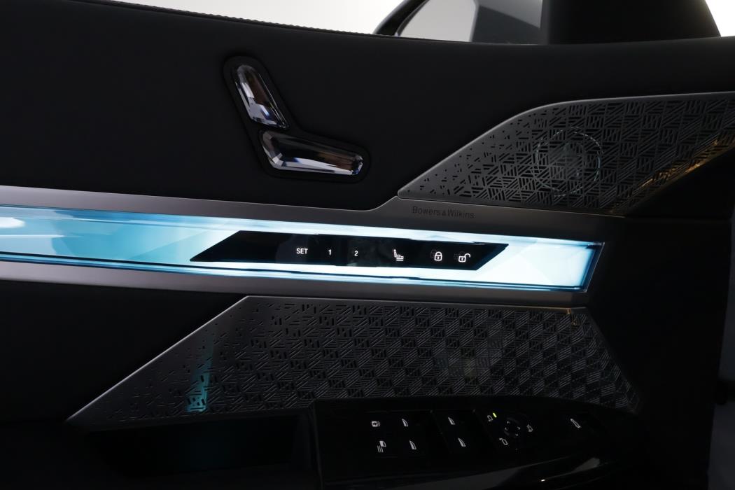 BMW i7 2023