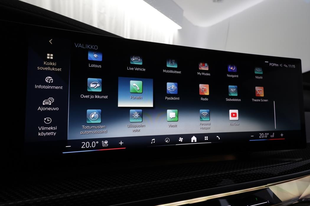 BMW i7 2023