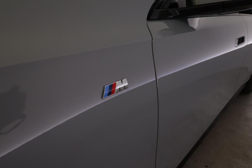 BMW i7 2023