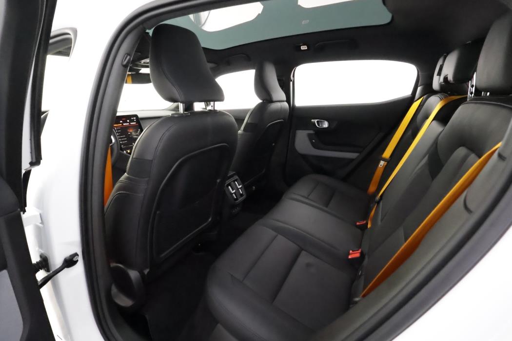 POLESTAR 2 2025