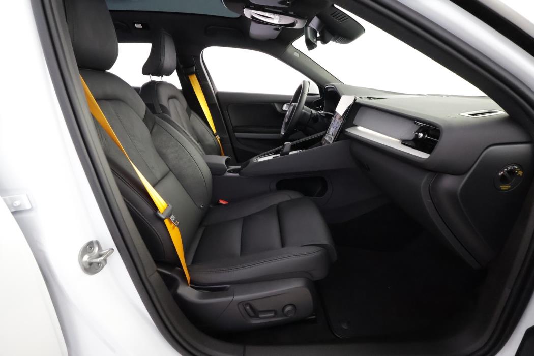 POLESTAR 2 2025