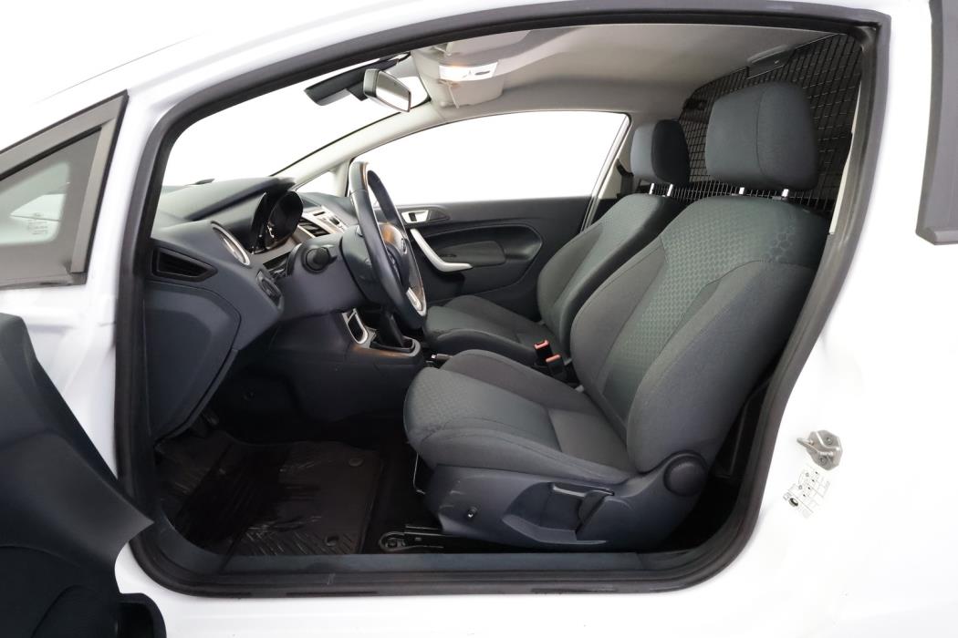 FORD Fiesta Van 2012