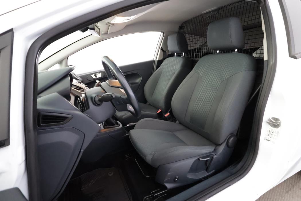 FORD Fiesta Van 2012