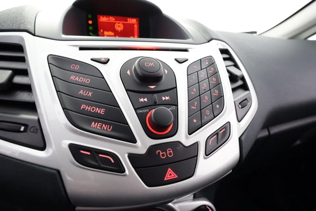 FORD Fiesta Van 2012