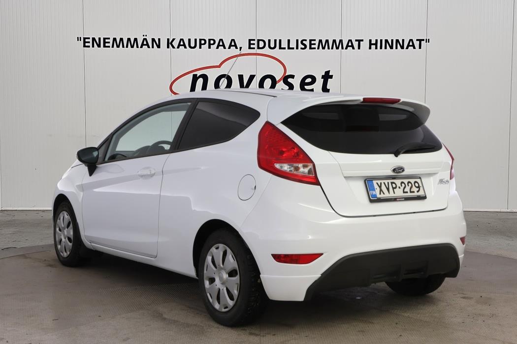FORD Fiesta Van 2012