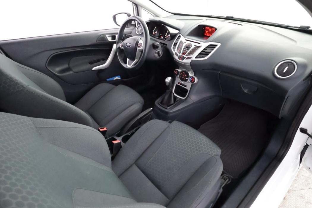 FORD Fiesta Van 2012