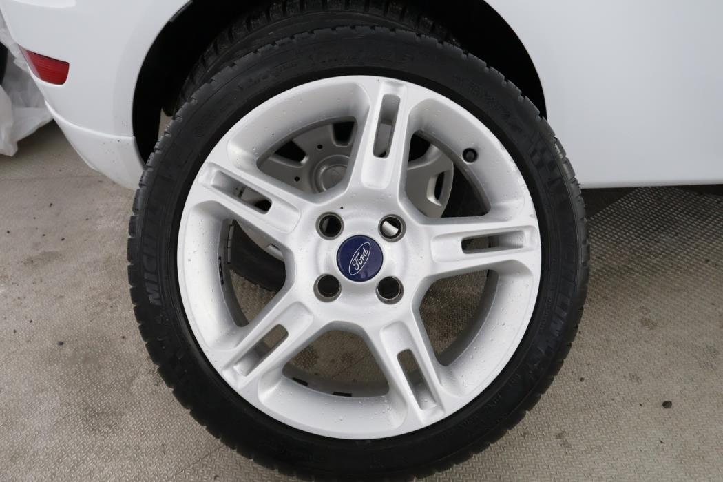 FORD Fiesta Van 2012