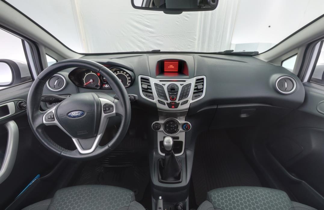 FORD Fiesta Van 2012