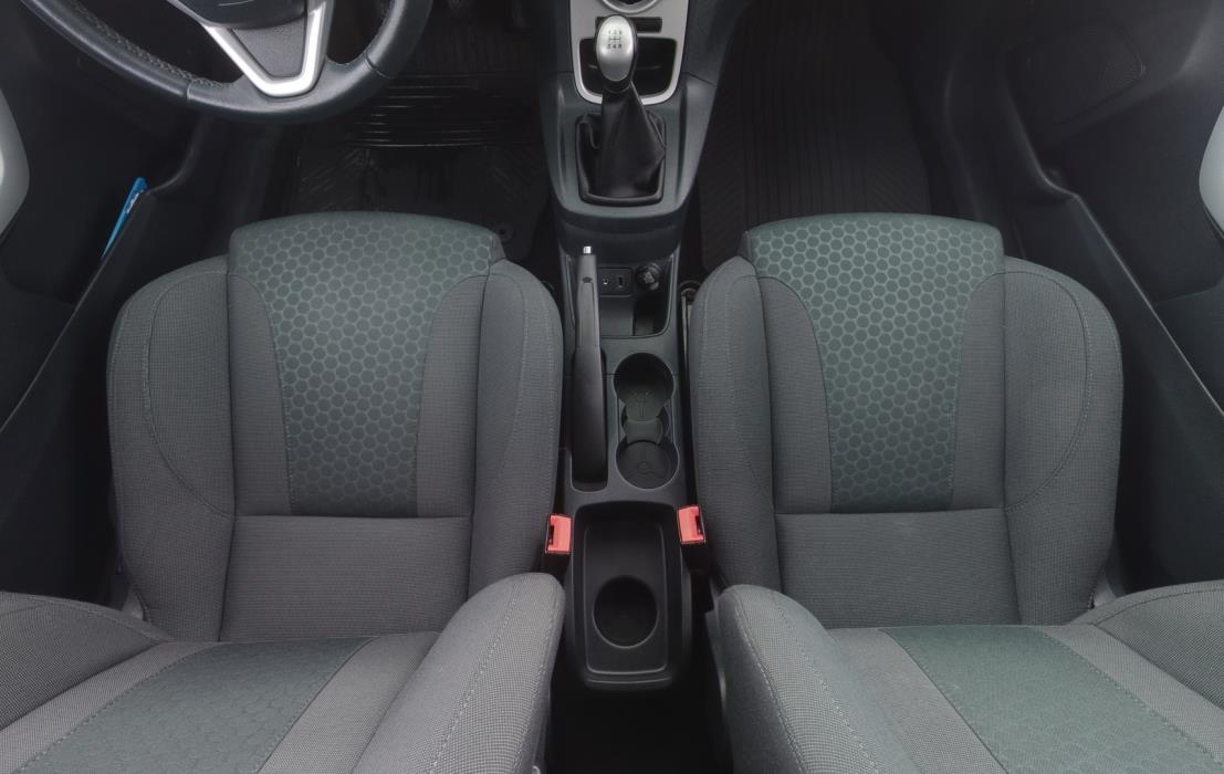 FORD Fiesta Van 2012