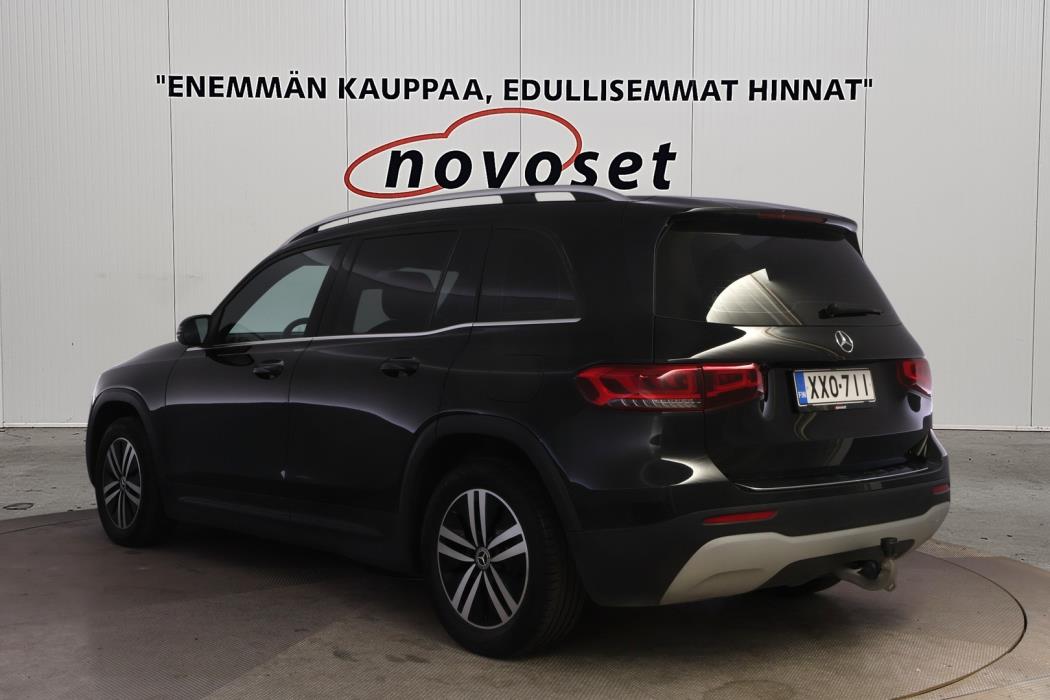 MERCEDES-BENZ GLB 2021