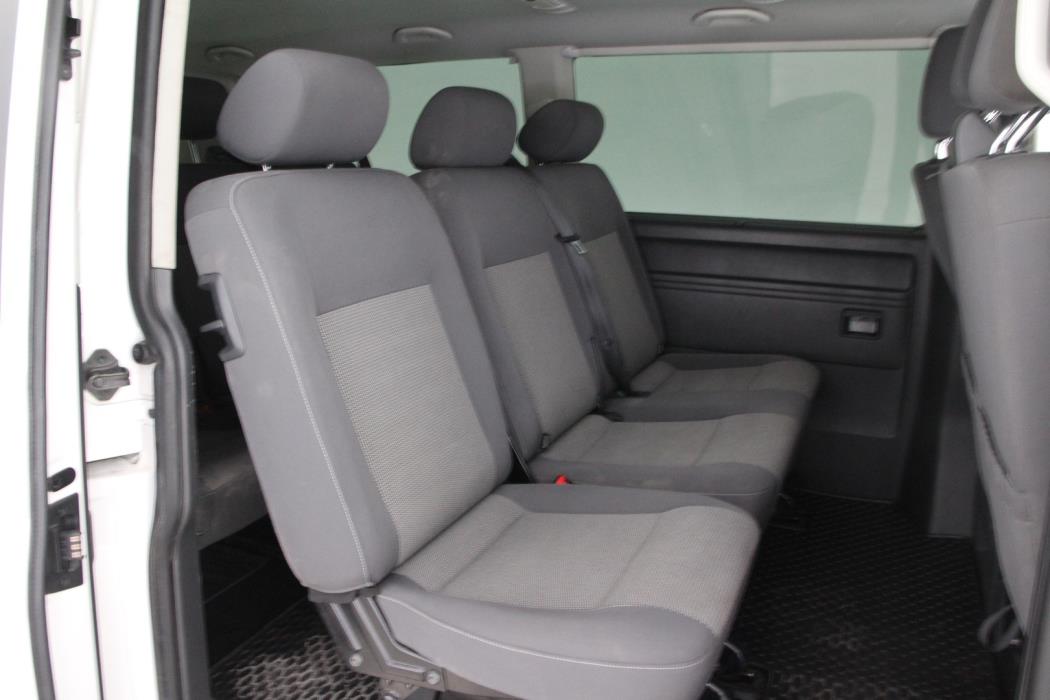 VOLKSWAGEN Caravelle 2014
