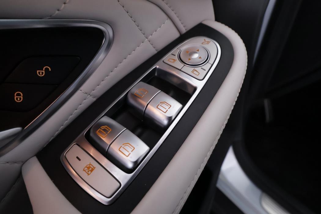 MERCEDES-BENZ GLC 2017