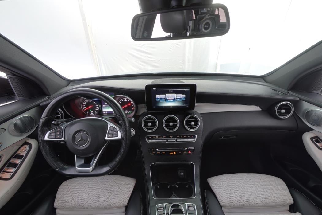 MERCEDES-BENZ GLC 2017