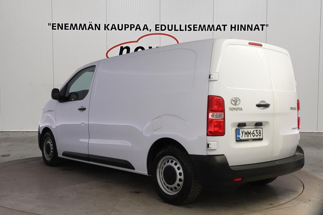 TOYOTA PROACE 2023