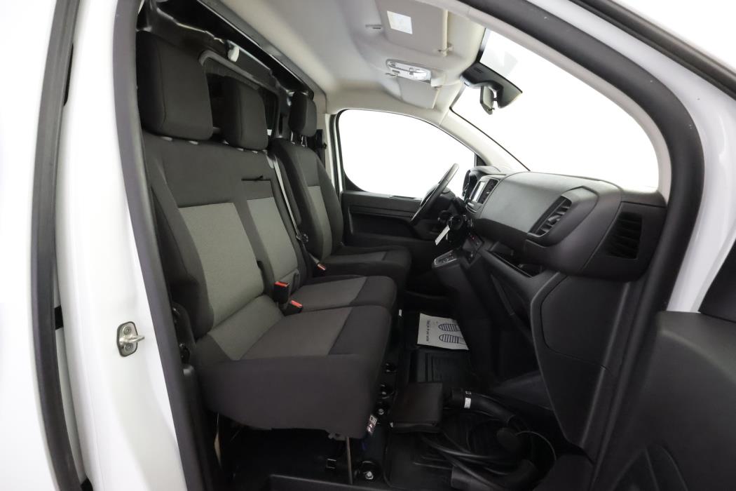 TOYOTA PROACE 2023