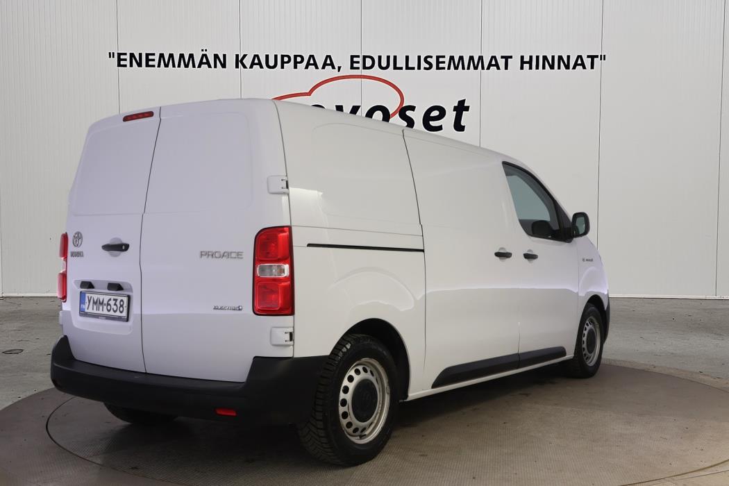 TOYOTA PROACE 2023