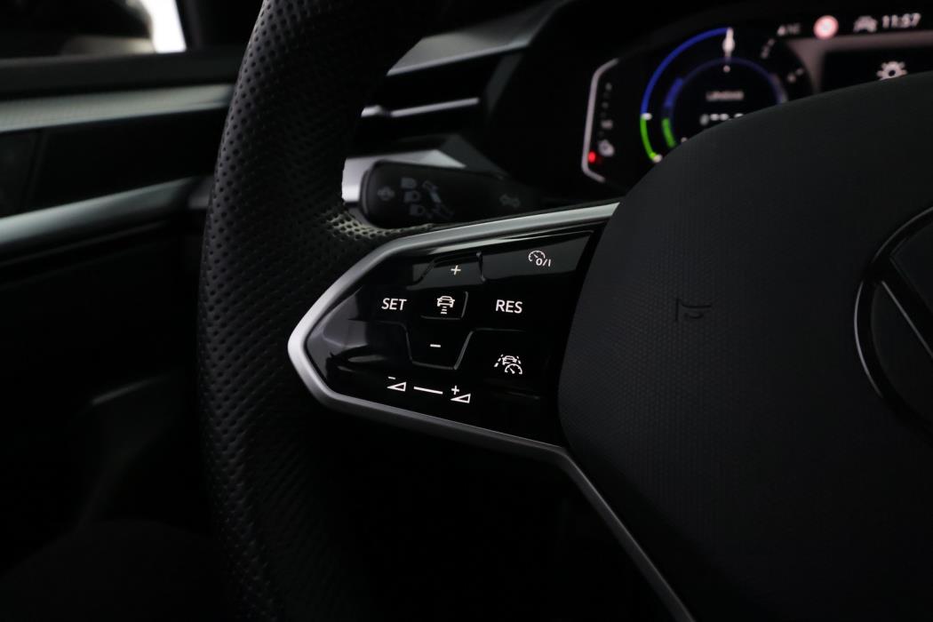 VOLKSWAGEN Arteon 2021