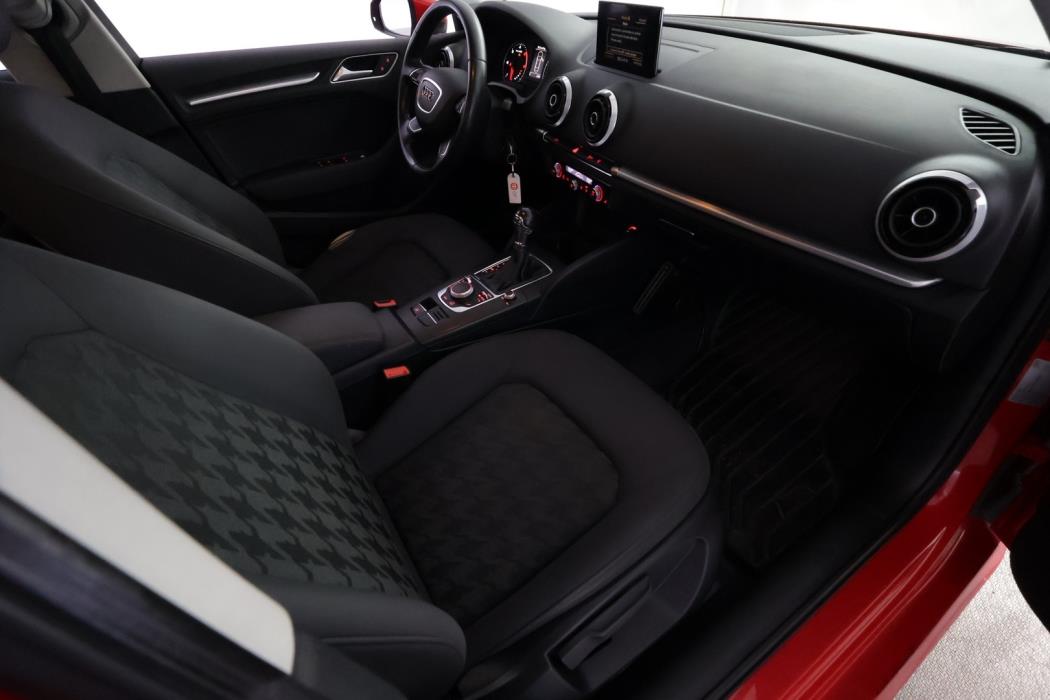 AUDI A3 2014