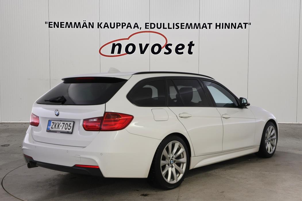 BMW 318 2015