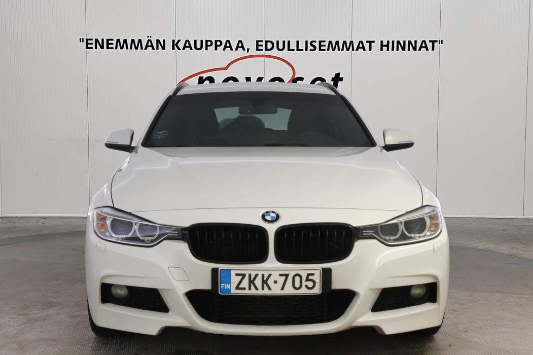 BMW 318 2015