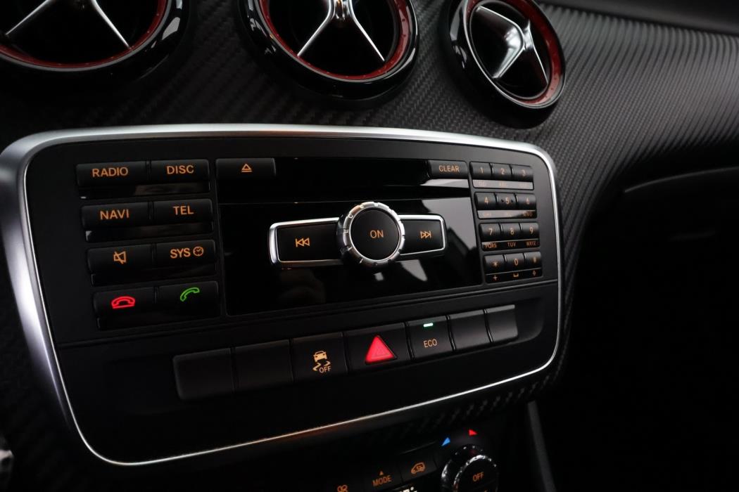 MERCEDES-BENZ A 45 AMG 2014