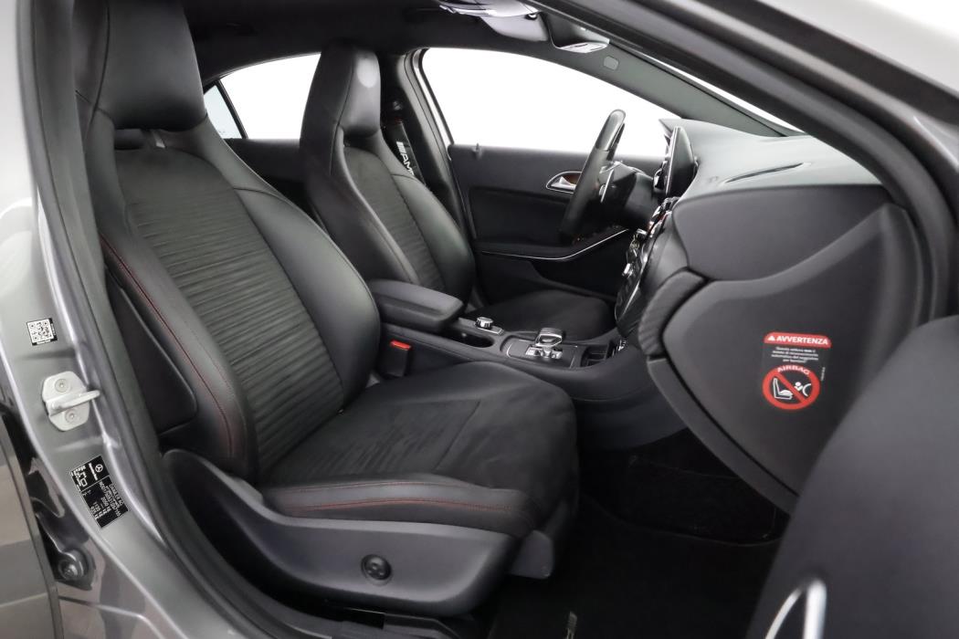 MERCEDES-BENZ A 45 AMG 2014