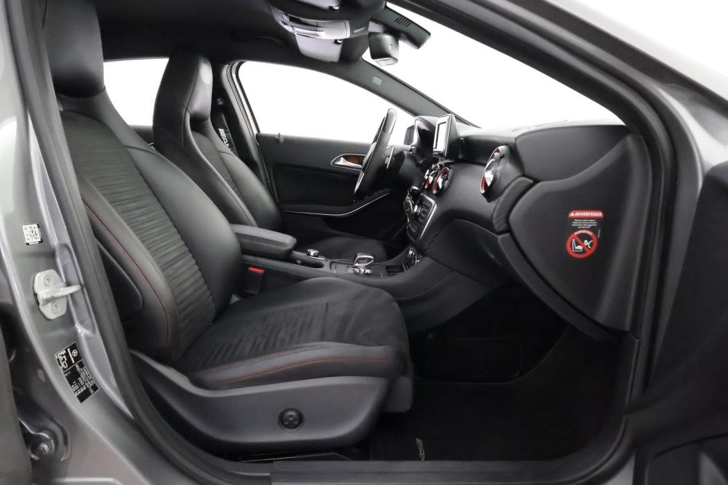 MERCEDES-BENZ A 45 AMG 2014