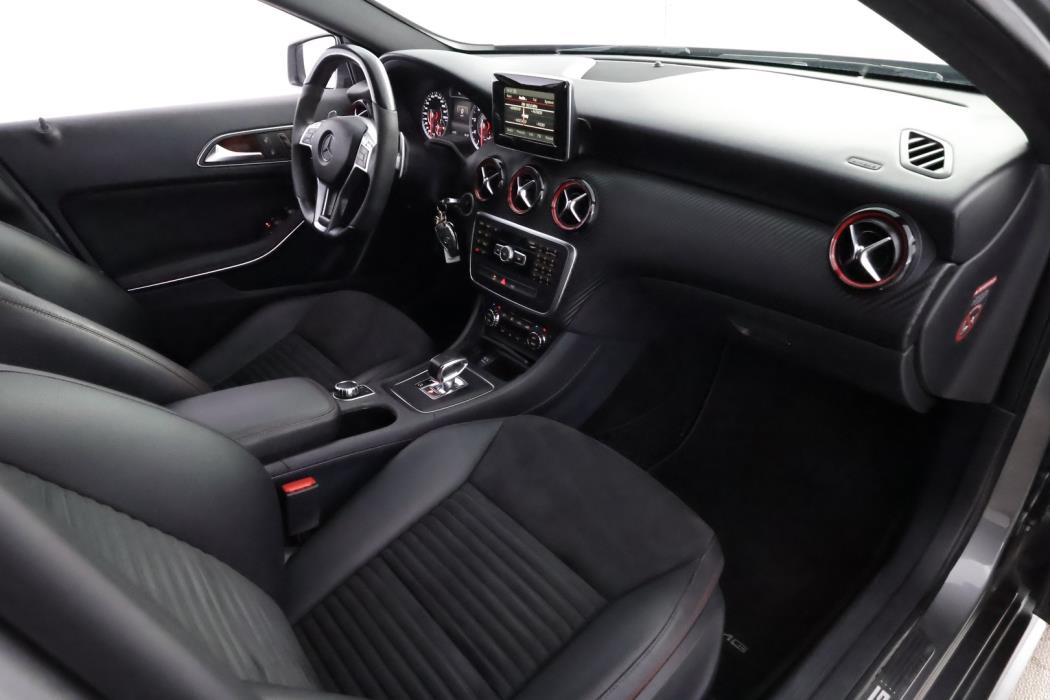 MERCEDES-BENZ A 45 AMG 2014
