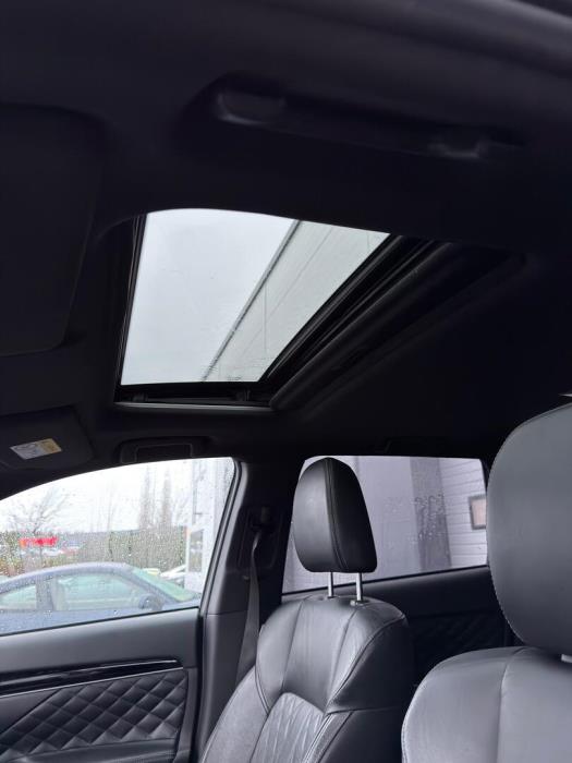 MITSUBISHI Outlander 2019