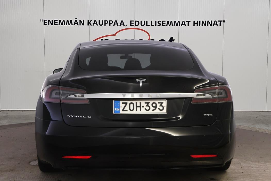 TESLA Model S 2018