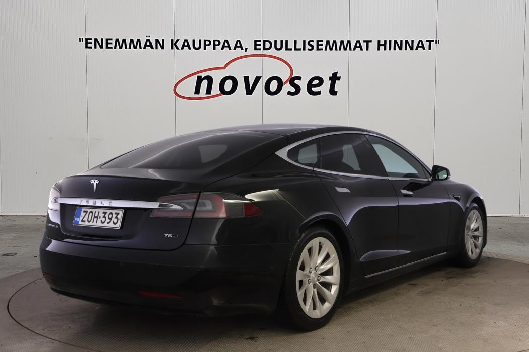 TESLA Model S 2018