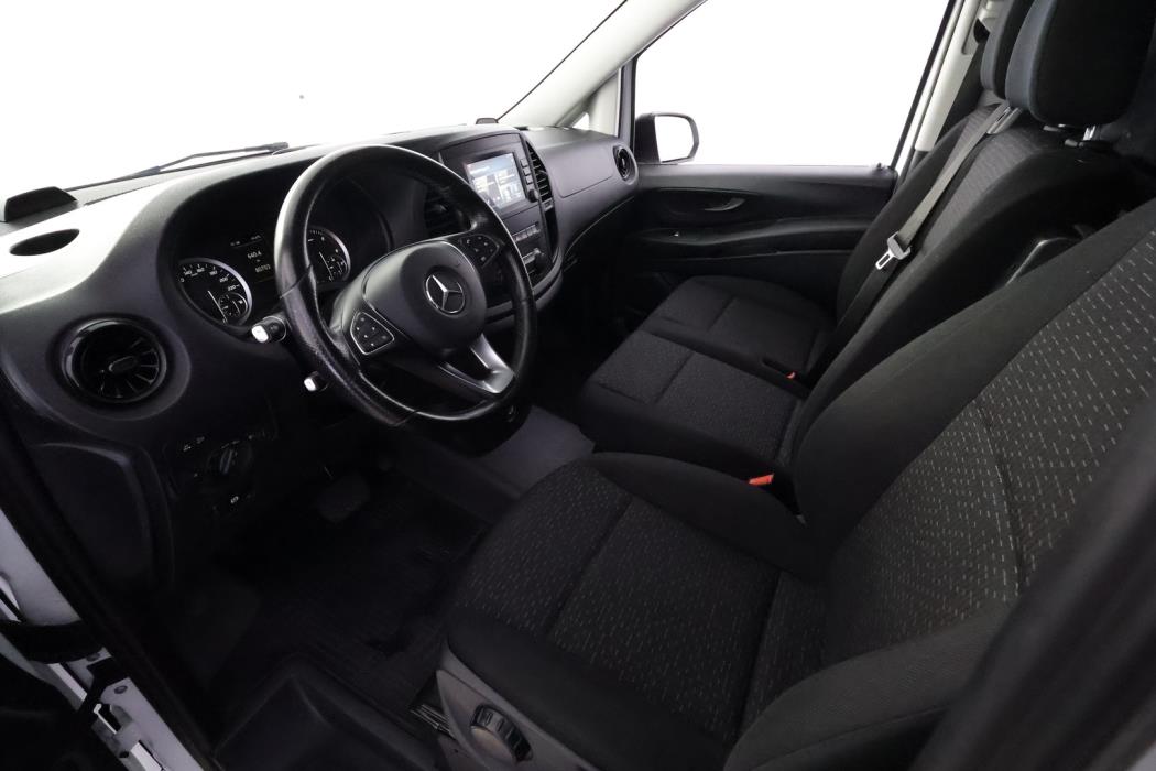 MERCEDES-BENZ VITO 2021