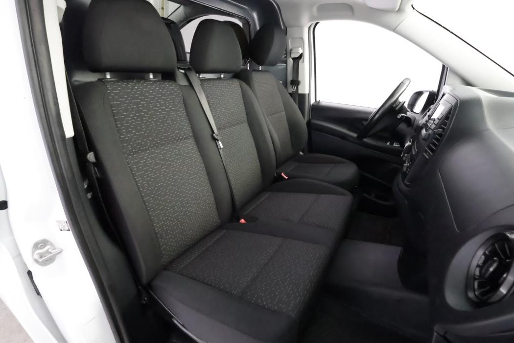 MERCEDES-BENZ VITO 2021