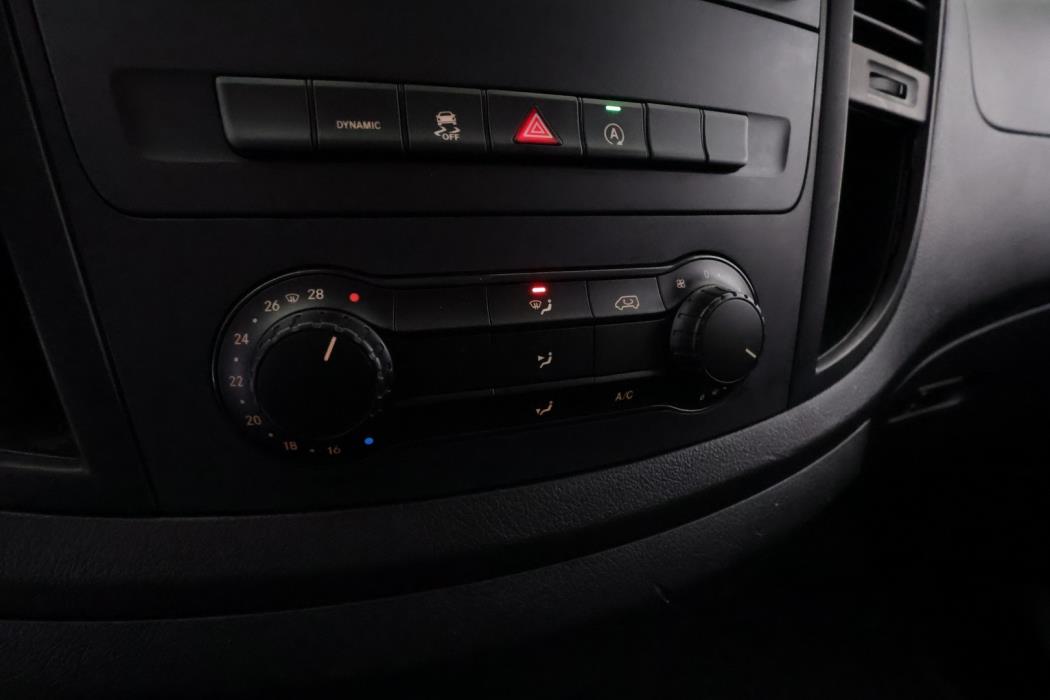 MERCEDES-BENZ VITO 2021