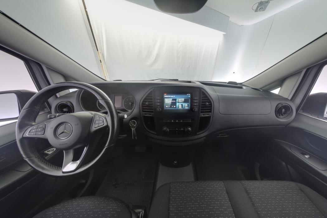 MERCEDES-BENZ VITO 2021